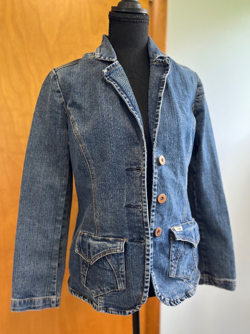 Y2K Jean Jacket Levi Strauss Signature Fitted Button Front Denim Blazer sz S VTG